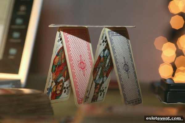分分彩牛牛游戏策略详解：电子游艺厅娱乐活动中的概率分析与玩法心得