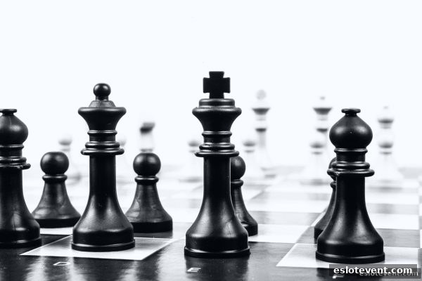电子游艺厅娱乐活动：围棋定式的本质与灵活运用进阶指南